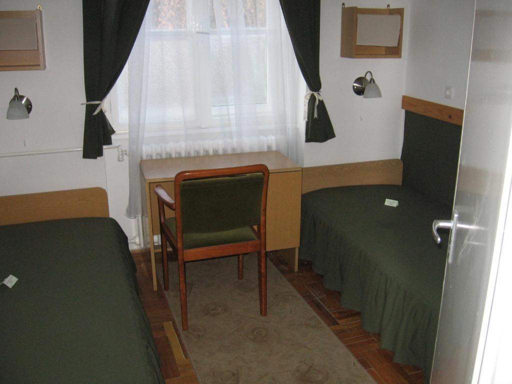 Hotel Mater Salvatoris House Gödöllő Zimmer foto